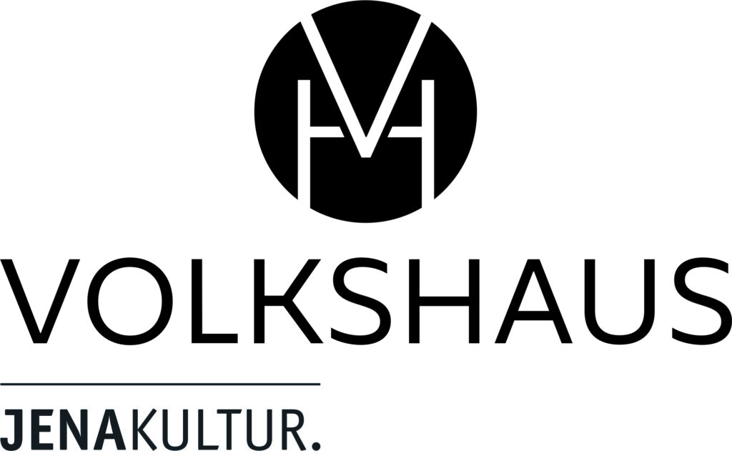 Kompaktes schwarz-weißes Volkshaus Logo mit Schriftzug "VOLKSHAUS" und durch einen Trennstrich abgegrenzte Unterzeile "JENAKULTUR."